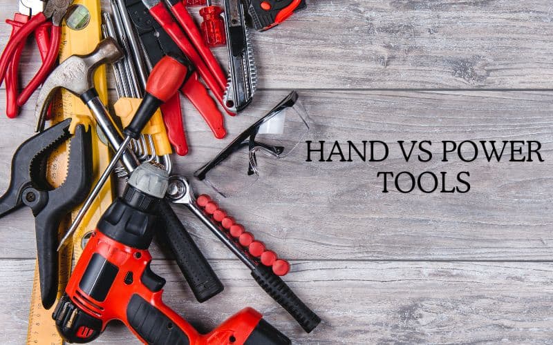 what is the difference between hand tools and power tools